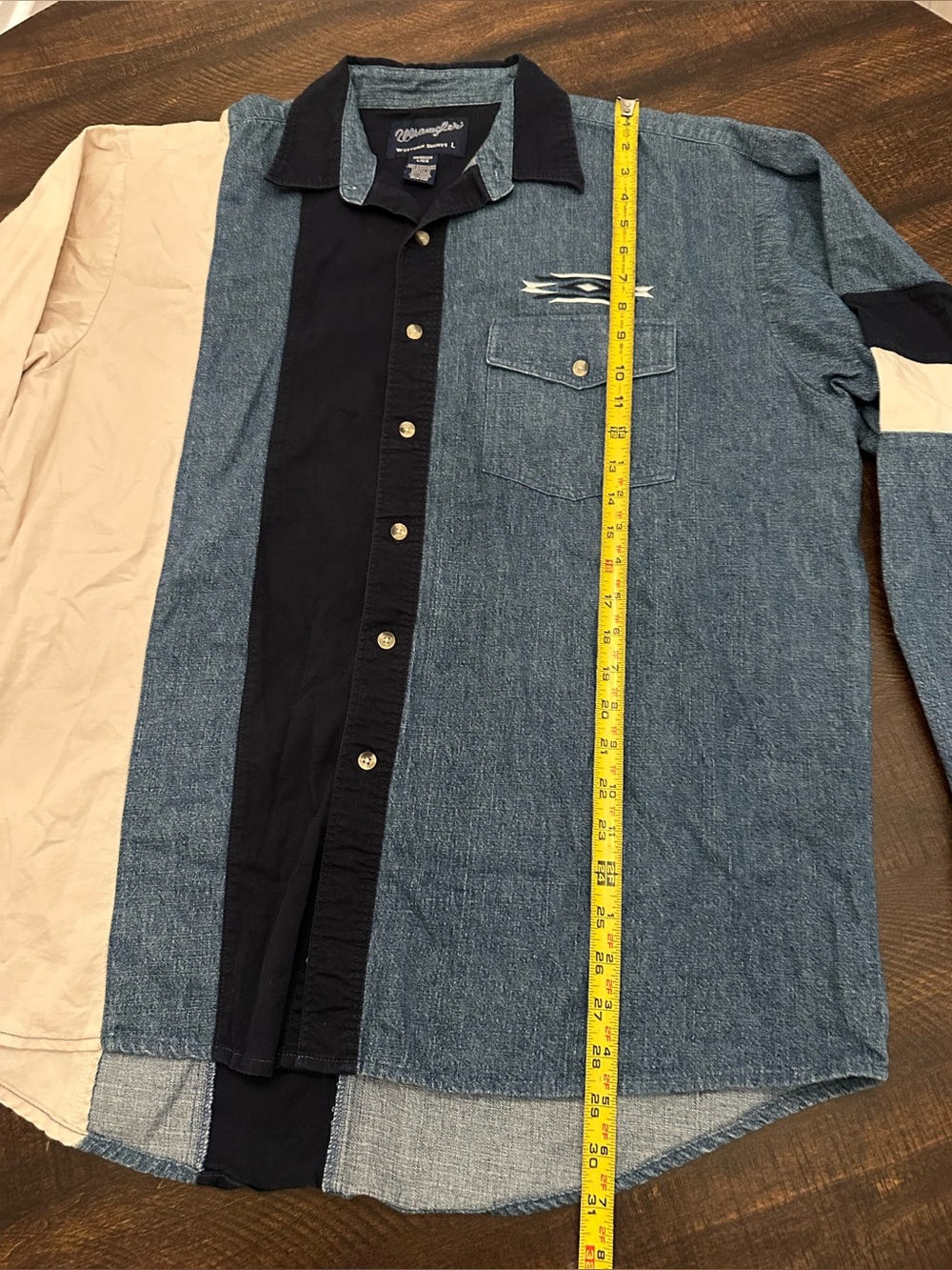 Vintage Wrangler Shirt Mens Large Blue Denim Aztec Western Button Down 90s - Picture 5 of 8